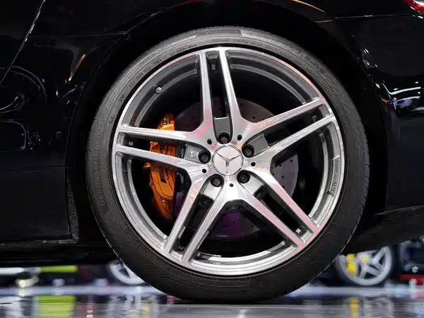 Mercedes-Benz Sls-Class AMG 2013