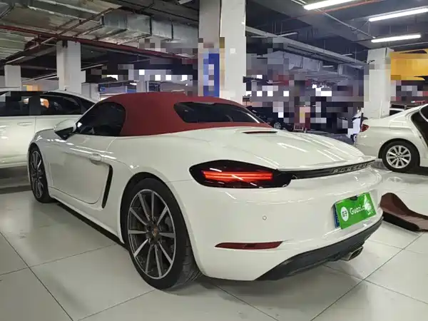 Porsche 718 2022