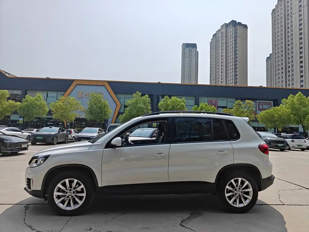 Volkswagen Tiguan 2019 — фото 10