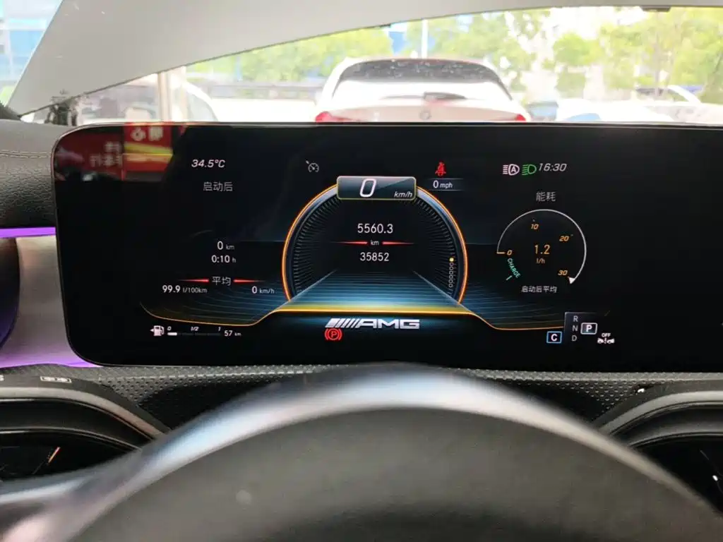 Mercedes-Benz Mercedes CLA AMG 2023 — фото 12