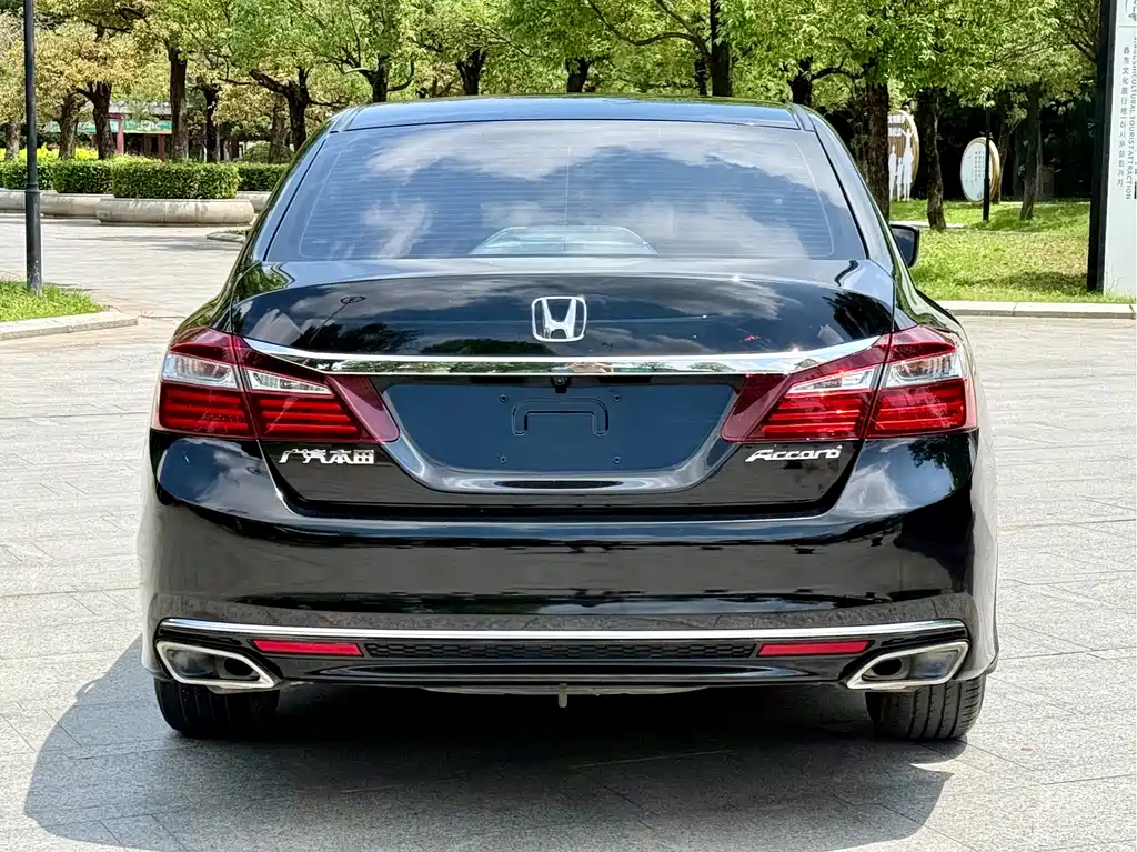 Honda Accord 2016 — фото 5