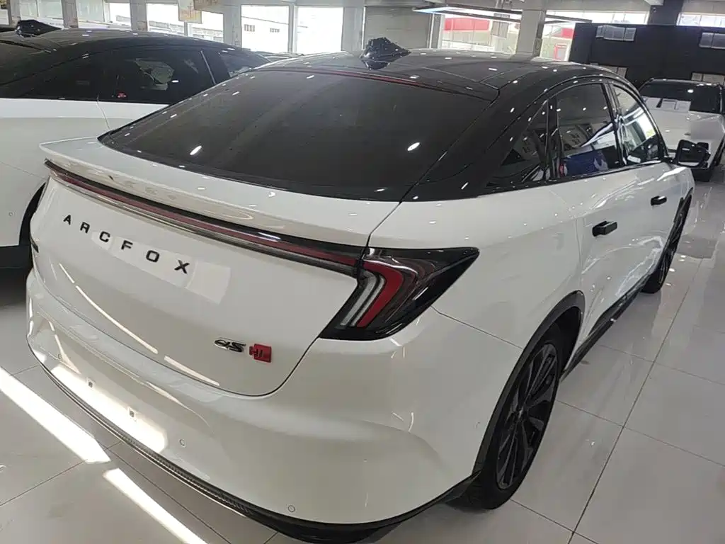 ARCFOX Alpha S 2023