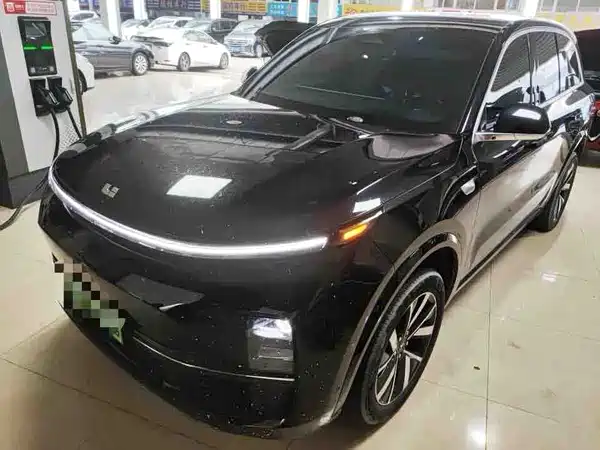 Li Auto L8 2023