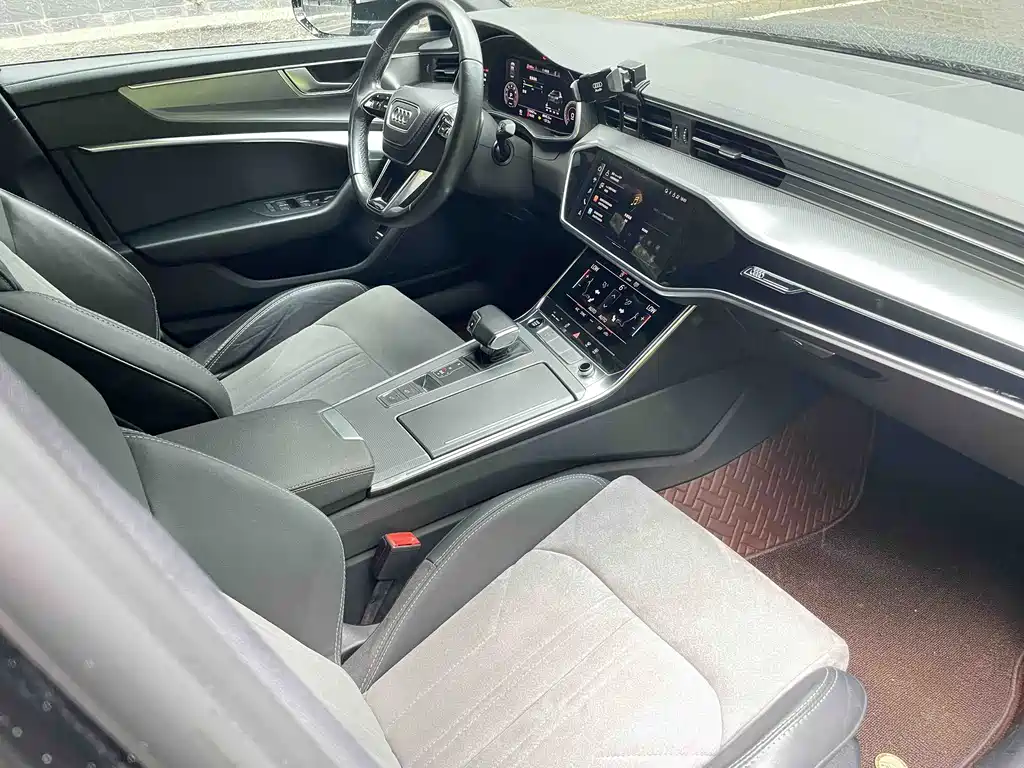 Audi A6L 2023 — фото 12