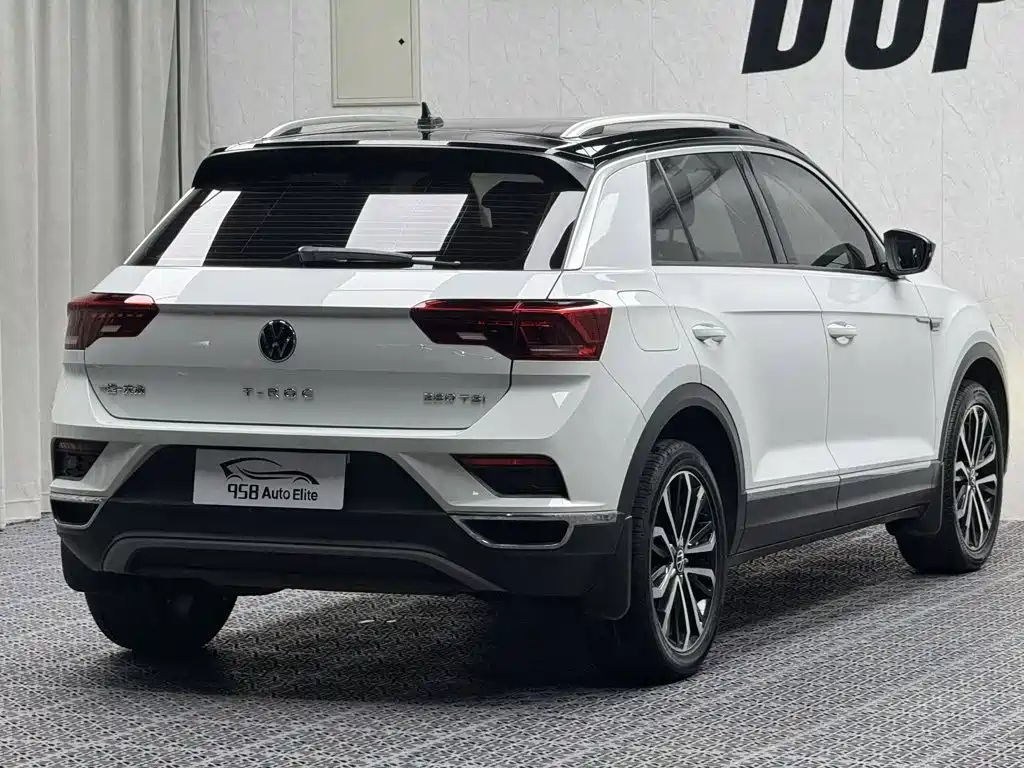 Volkswagen T-Roc 2022 — фото 14