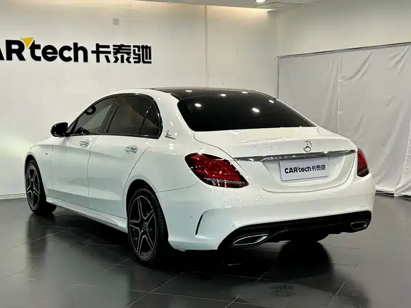 Mercedes-Benz C-Class 2021