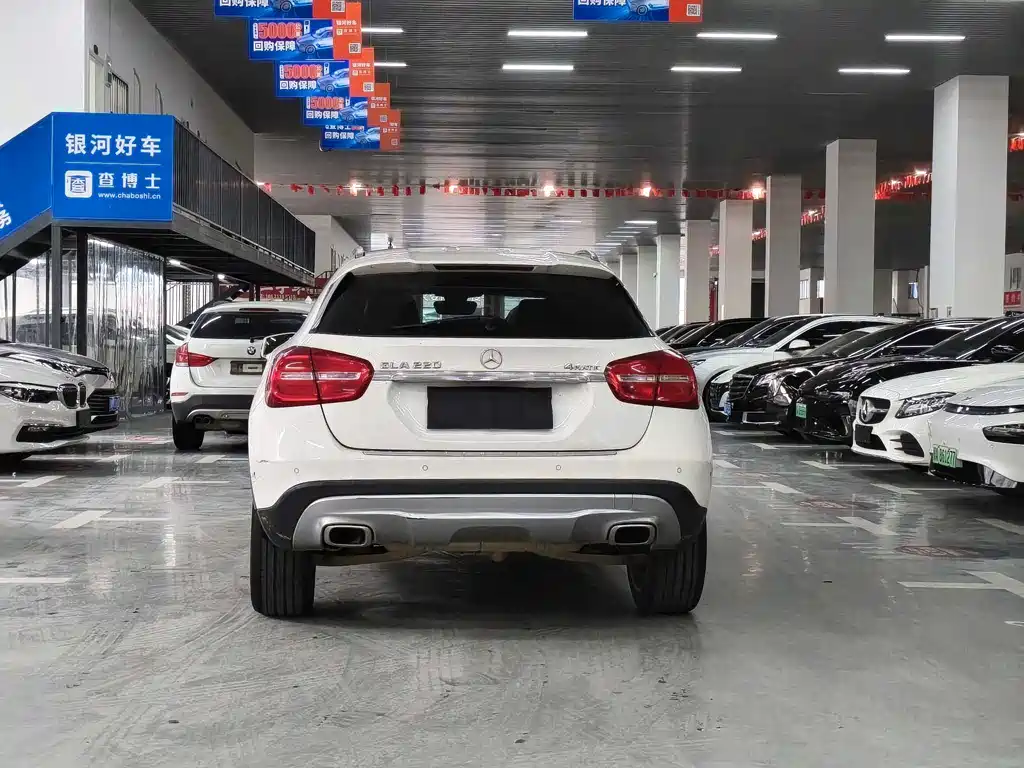 Mercedes-Benz GLA 2015 — фото 8