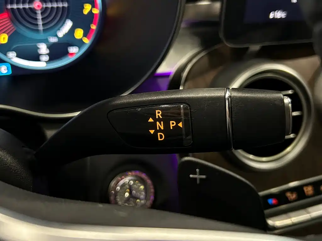 Mercedes-Benz GLC 2022 — фото 16