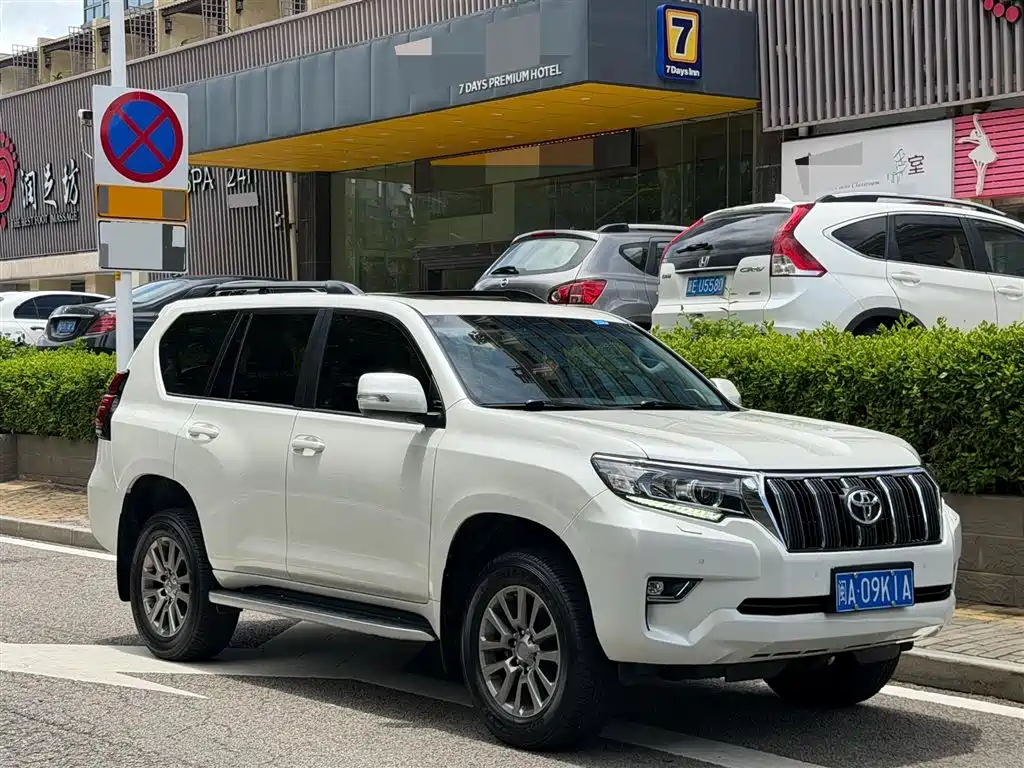 Toyota Prado 2019