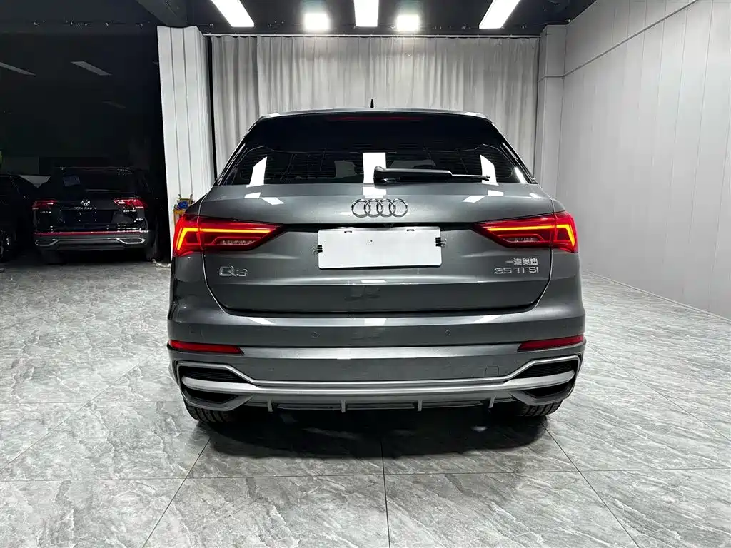 Audi Q3 2022