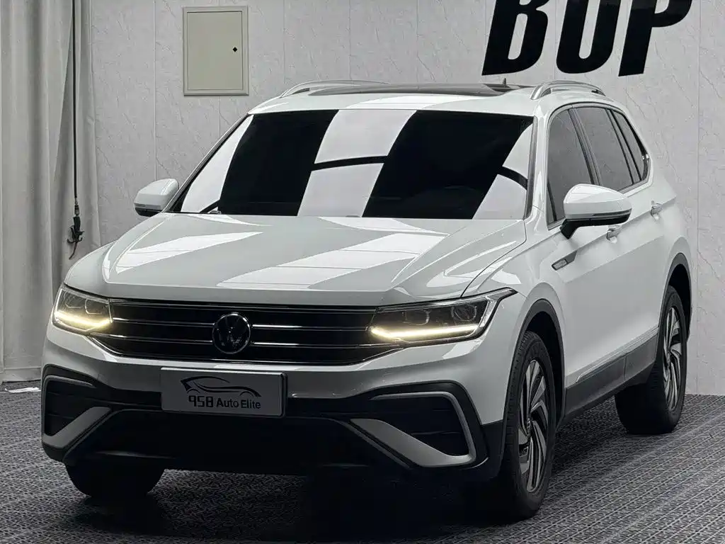 Volkswagen Tiguan L 2023