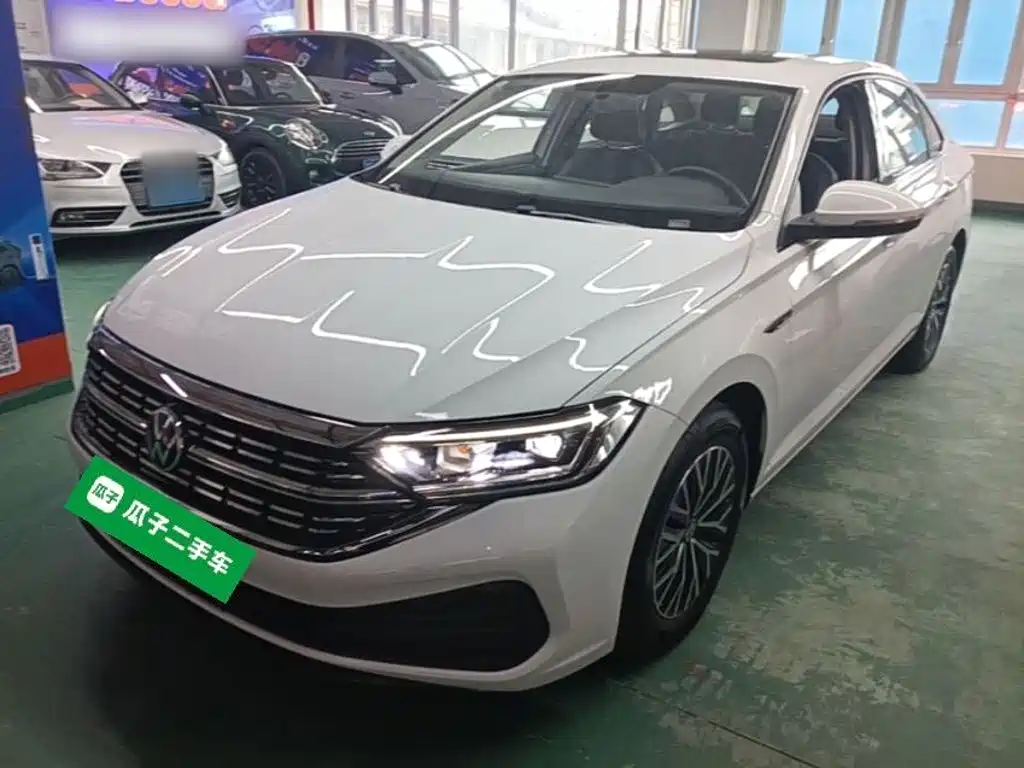 Volkswagen Sagitar 2024
