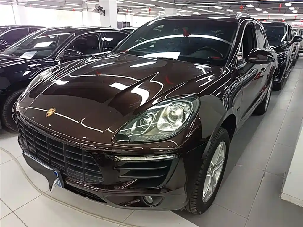 Porsche Macan 2016 — фото 1