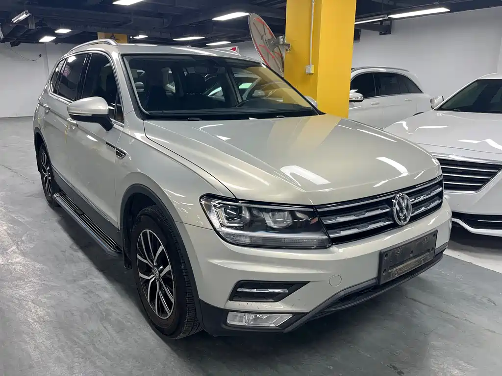 Volkswagen Tiguan L 2017