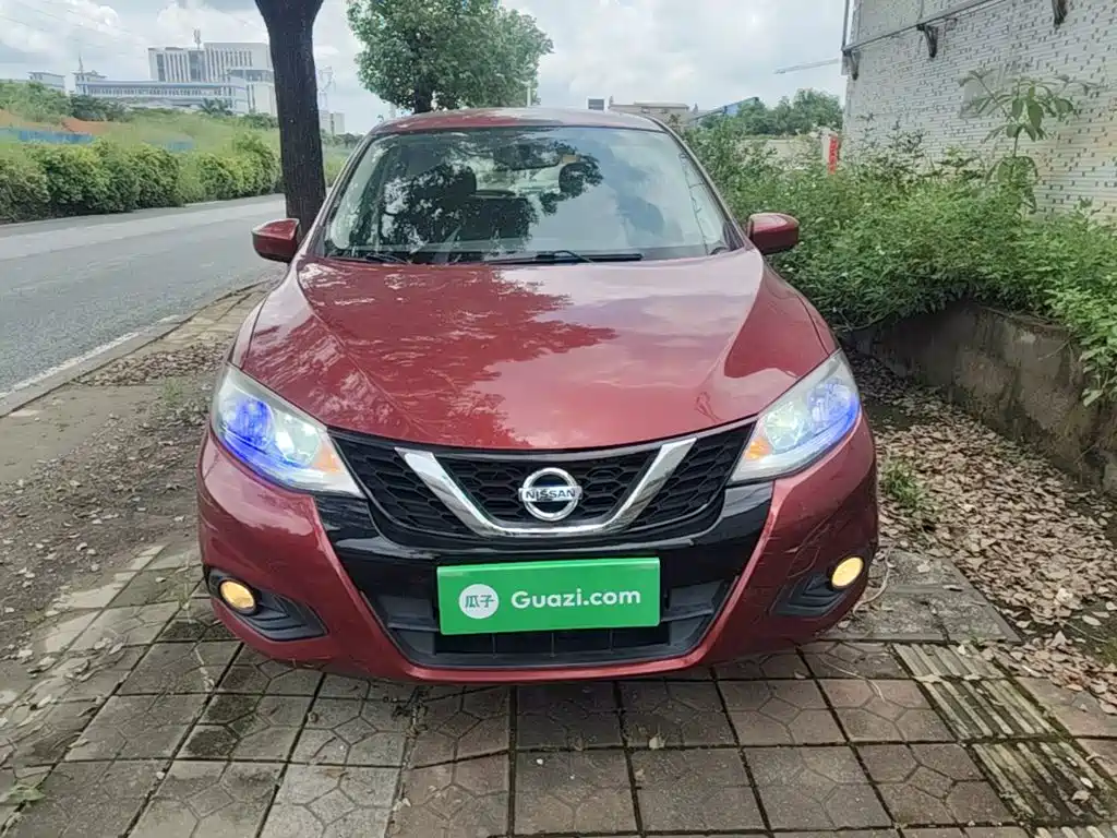 Nissan Tiida 2020