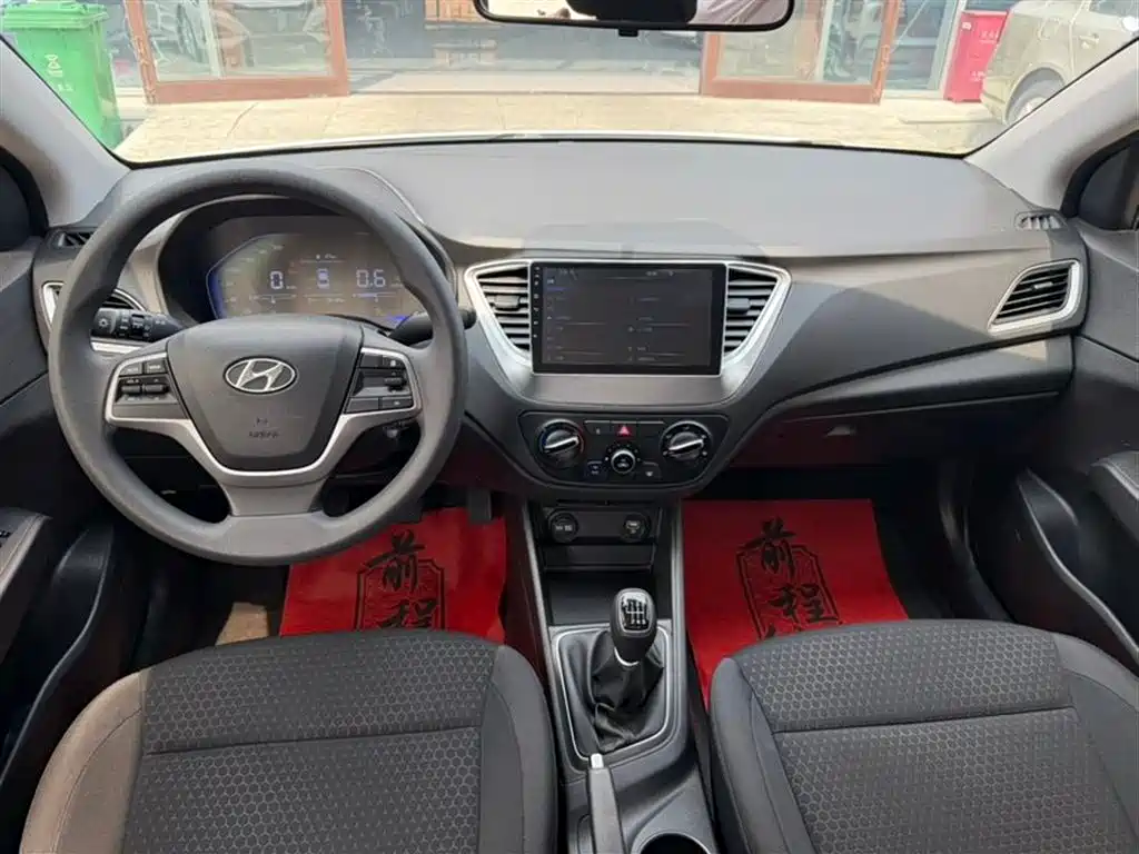 Hyundai Verna 2020 — фото 8