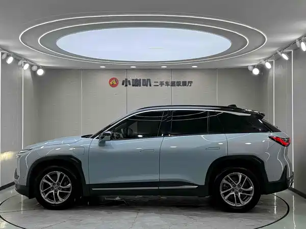 NIO ES6 2021
