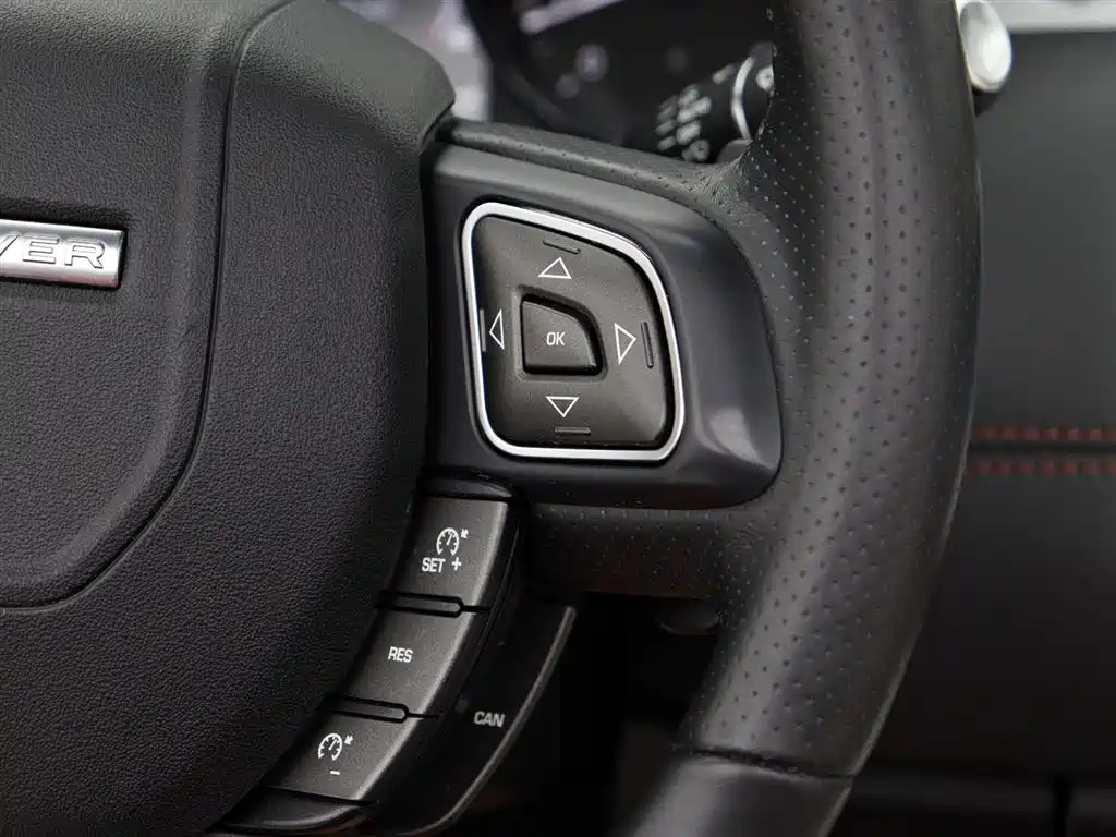 Land Rover Evoque 2018 — фото 13
