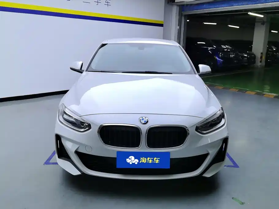 BMW 1 Series 2023