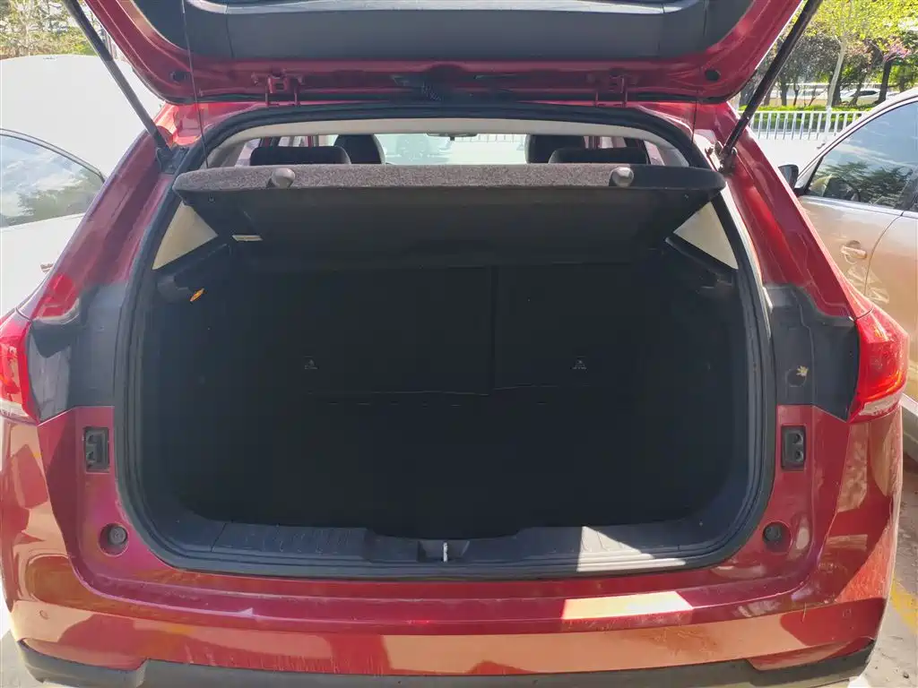 Haval H2s 2018 — фото 19