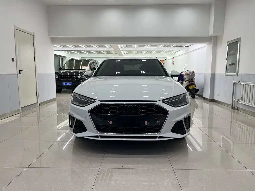 Audi A4L 2024