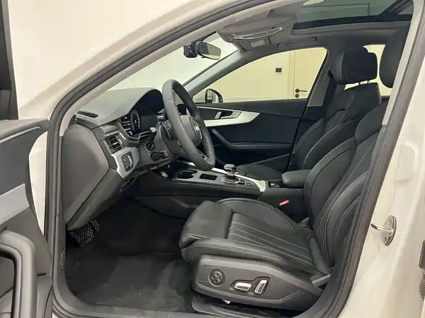 Audi A4L 2024