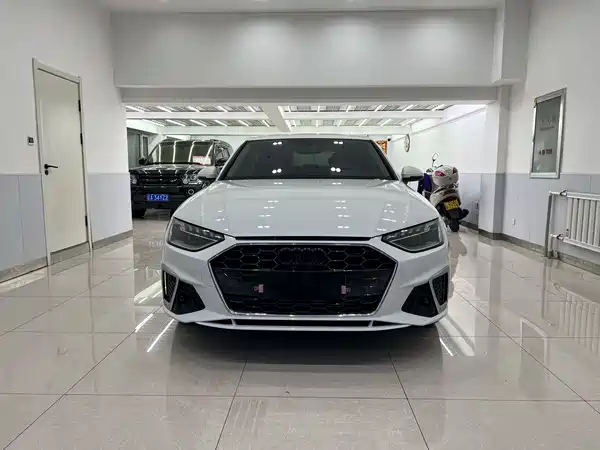 Audi A4L 2024