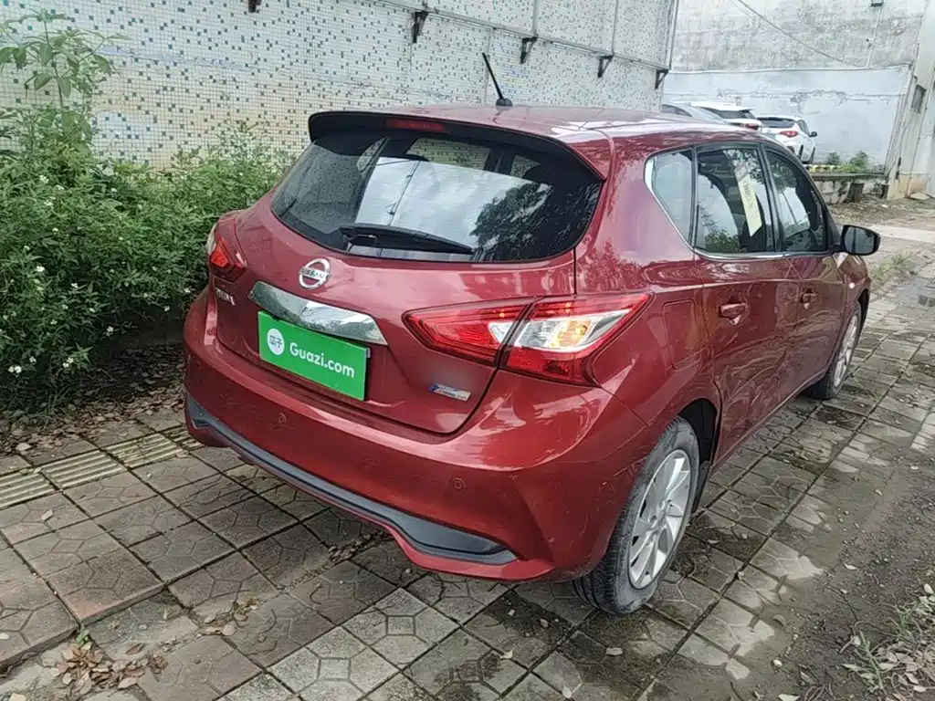 Nissan Tiida 2020