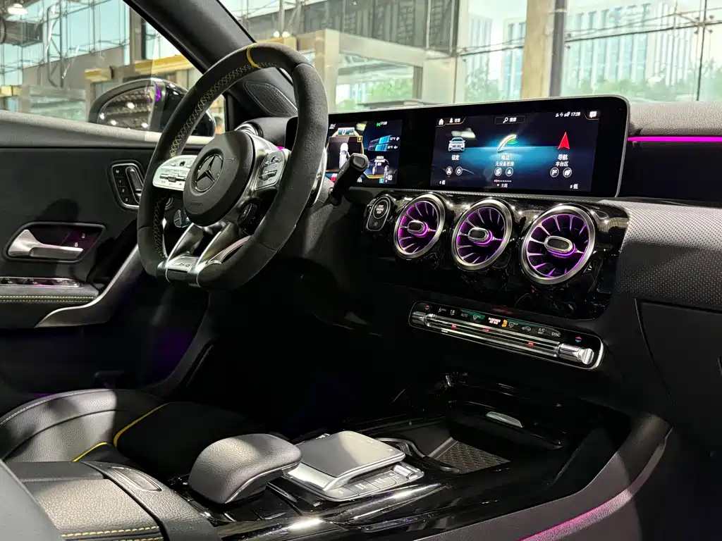 Mercedes-Benz A-Class AMG 2020 — фото 8