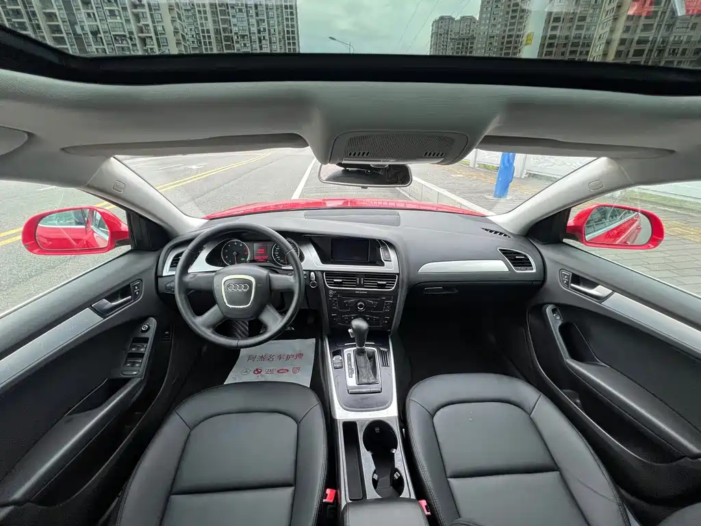 Audi A4L 2011