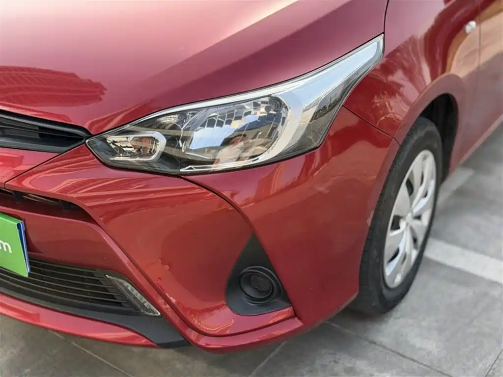 Toyota Yaris L 2020 — фото 15