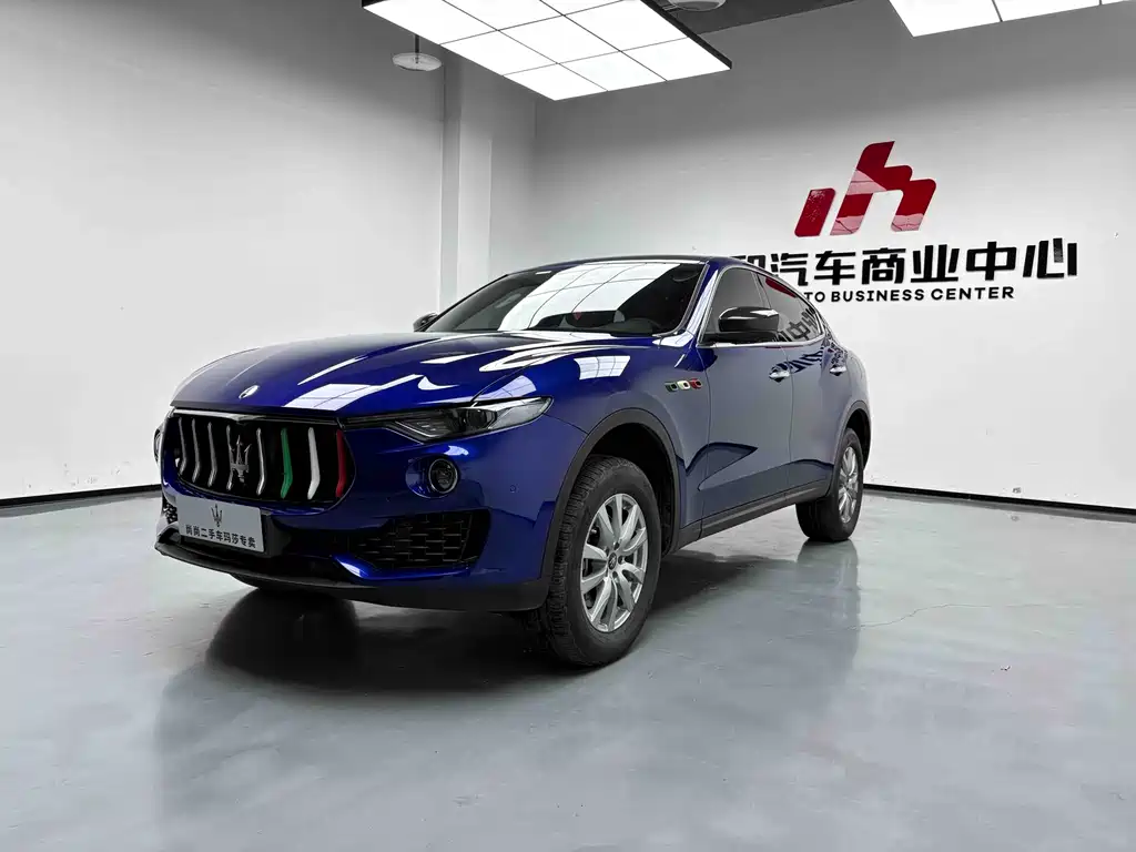 Maserati Levante 2018 — фото 1