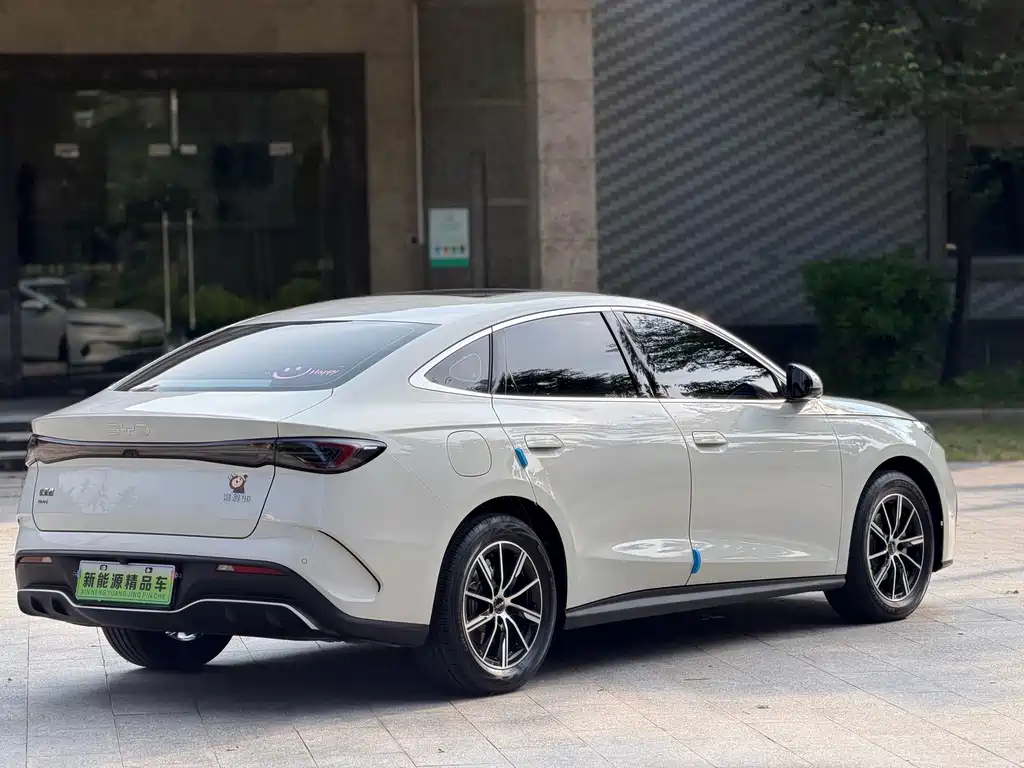 BYD Seal 06 2025 — фото 16