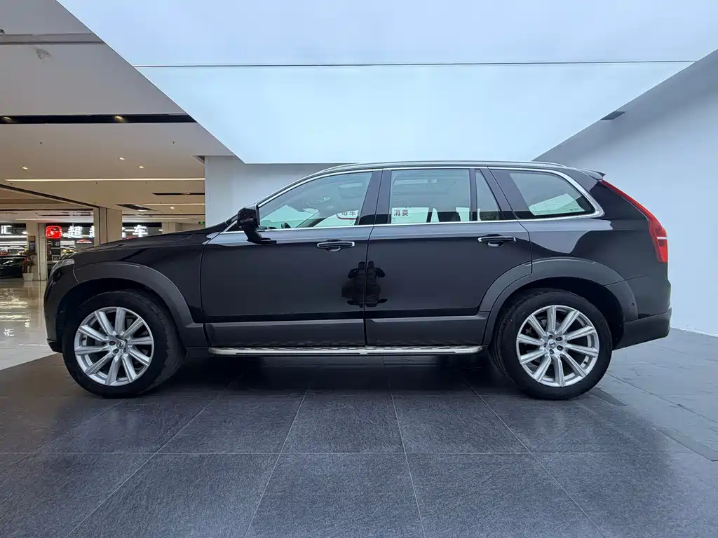 Volvo XC90 2016 — фото 4