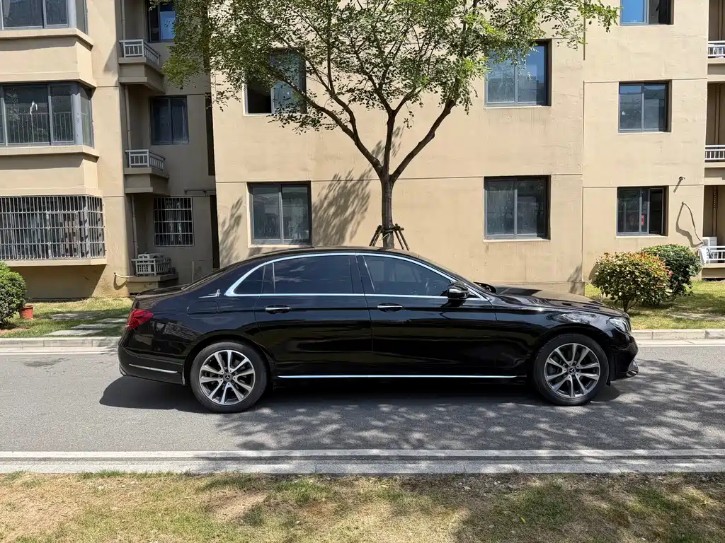 Mercedes-Benz E-Class 2019