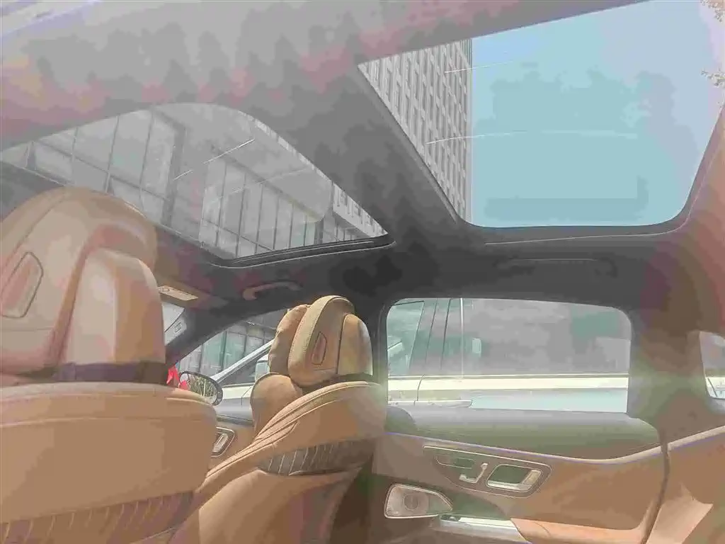 Mercedes-Benz E-Class 2025