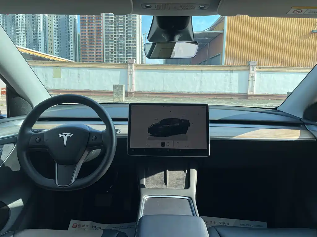 Tesla Model Y 2022 — фото 19