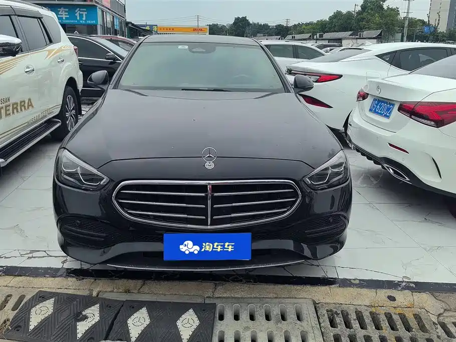 Mercedes-Benz C-Class 2023