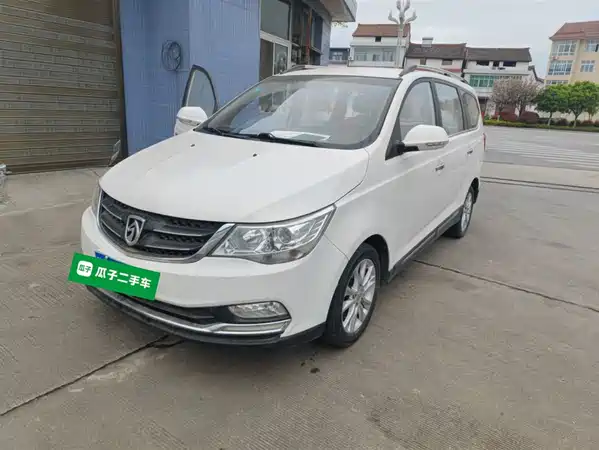 Baojun 730 2016