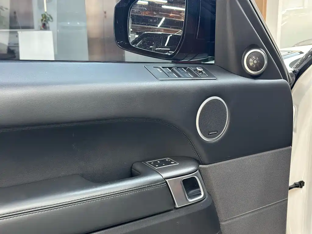 Land Rover Sport 2016