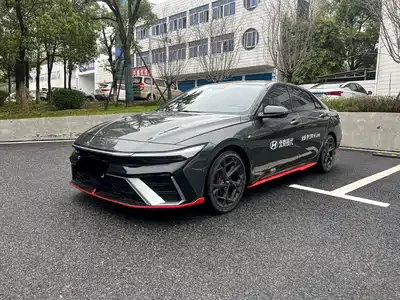 Hyundai Elantra 2023