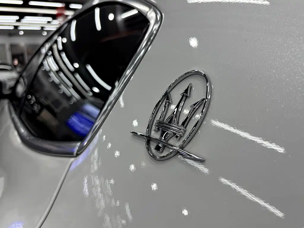 Maserati Ghibli 2015 — фото 14