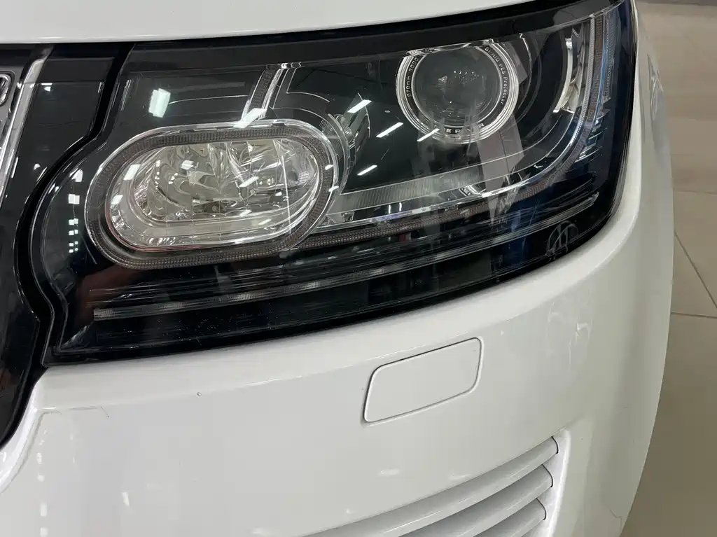 Land Rover Range Rover 2015 — фото 10