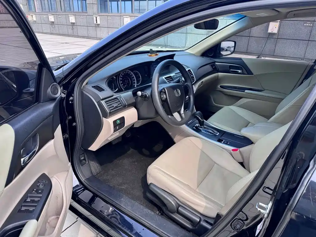 Honda Accord 2015