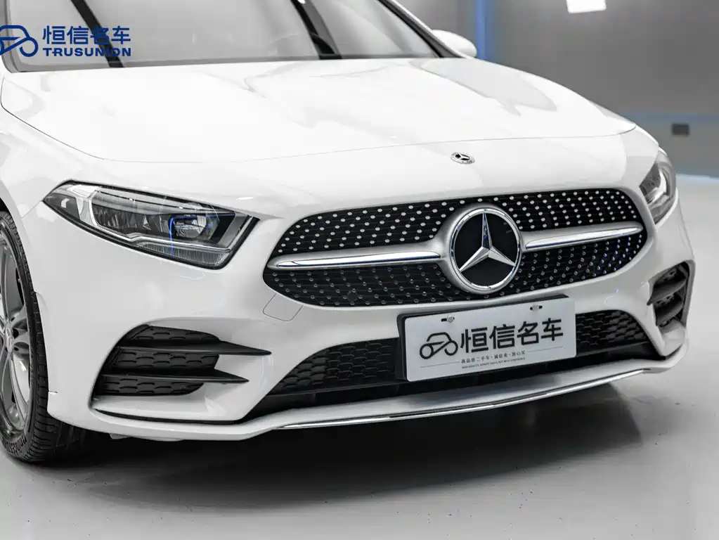 Mercedes-Benz A-Class 2022 — фото 8
