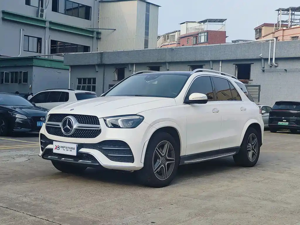 Mercedes-Benz GLE 2020 — фото 1