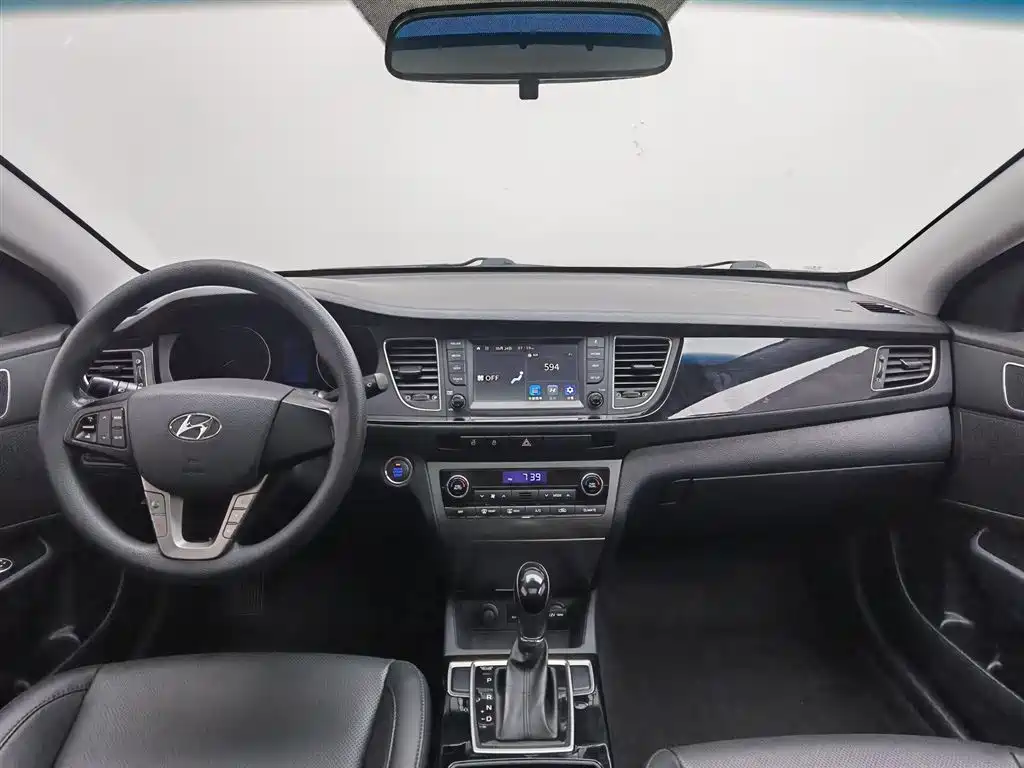 Hyundai Mistra 2017 — фото 5