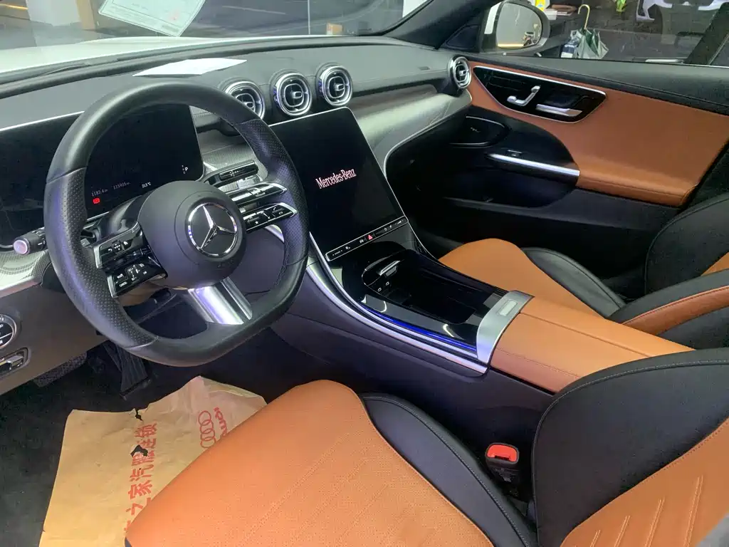 Mercedes-Benz C-Class 2021