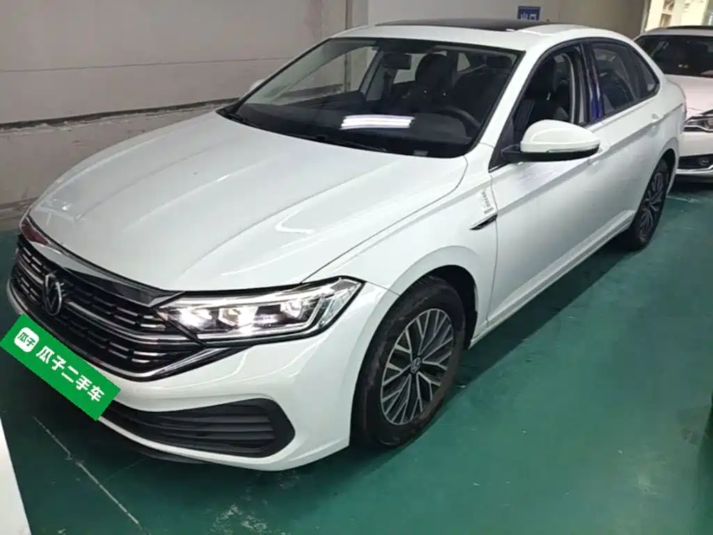 Volkswagen Sagitar 2024