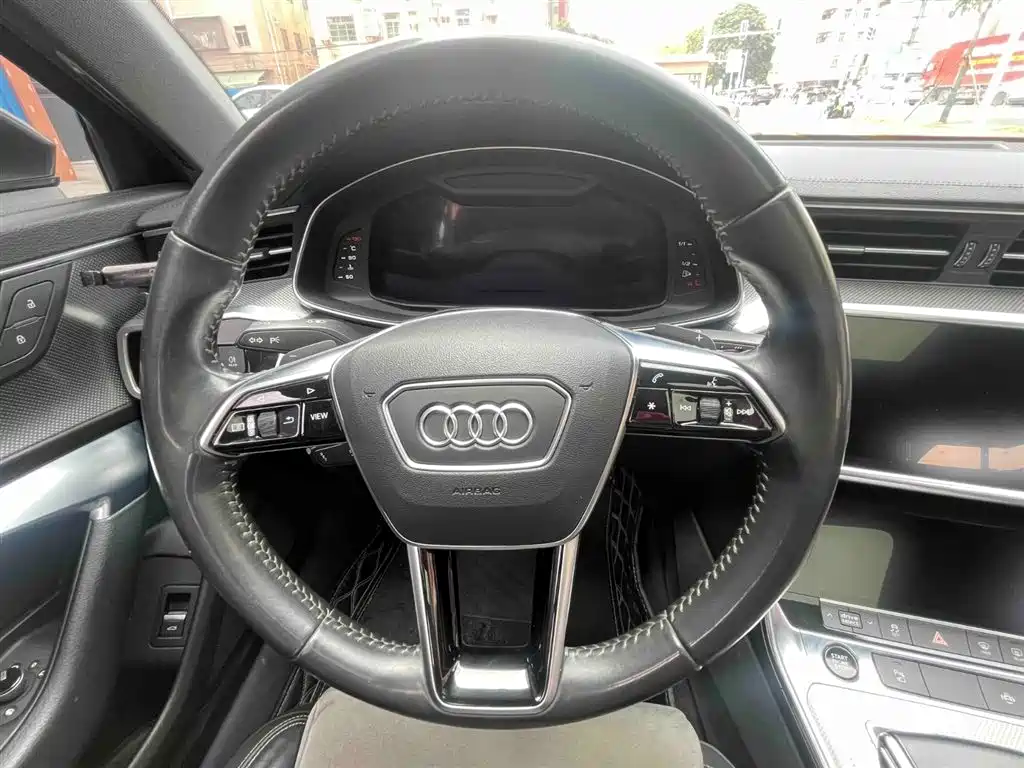 Audi A6L 2021 — фото 15